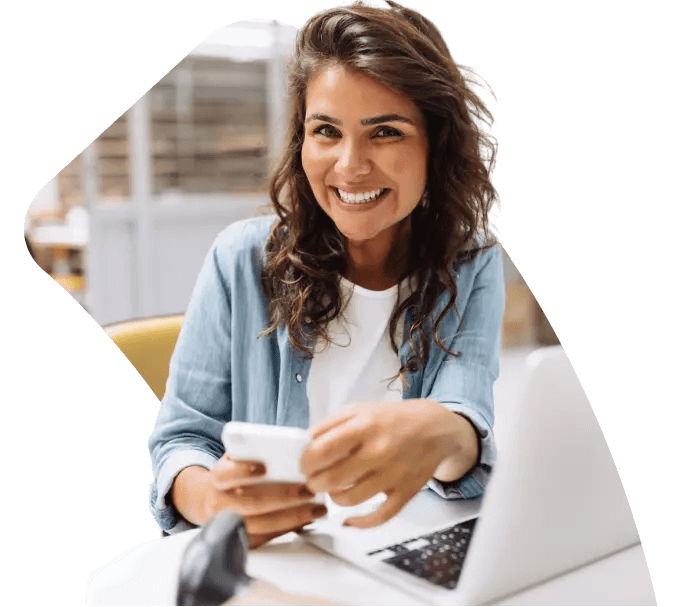 Imagen de mujer sonriendo